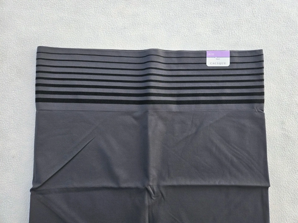 批量 2 件 Cacique 女式 18/20 短塑身内裤 下装 全新带标签 男孩短裤 — 第 3/4 张图片