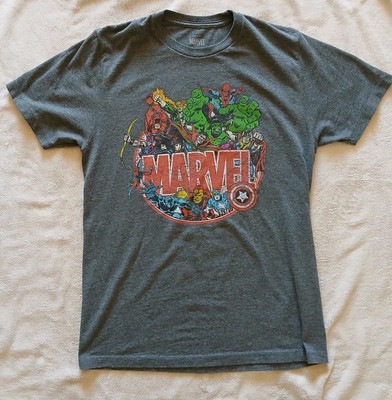 Marvel Graphic T-shirt short sleeve Comic Group Shot Gray Men's Size MEDIUM