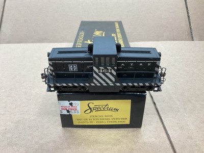 BACHMANN SPECTRUM HO SCALE DIESELLOK GE 44TON SWITCHER SANTE FE !