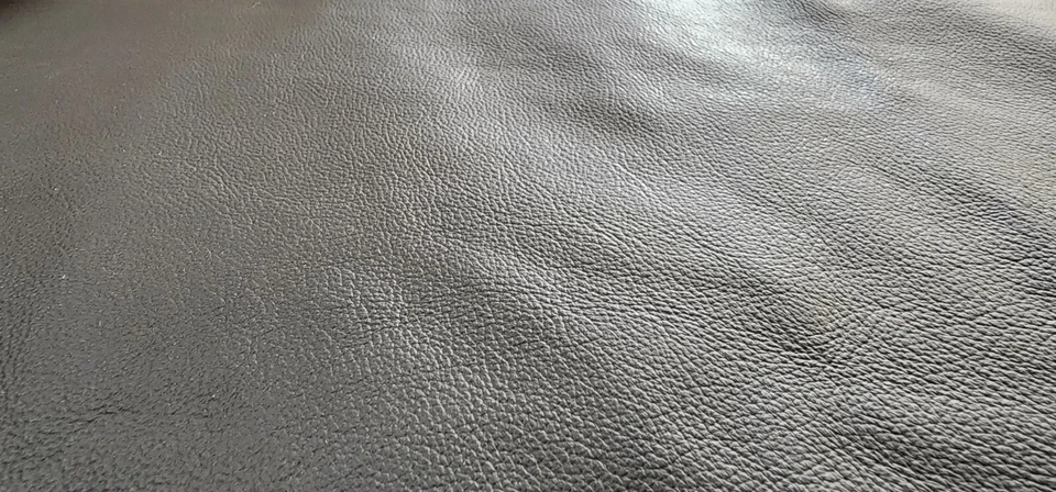 New Edelman Leather Royal Hide Full Grain Leather Hide Carbon RH14 - Image 3 of 4