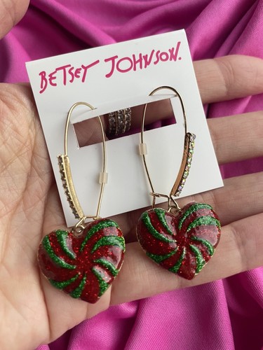 Betsey Johnson Red Green Peppermint Swirl Glitter Enameled Gold Heart Earrings - Picture 3 of 3