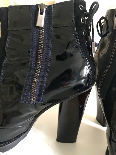 Marc Jacobs Patent Leather Suede Blue Black Ankle Bootie Boots Size 40 - Picture 4 of 10