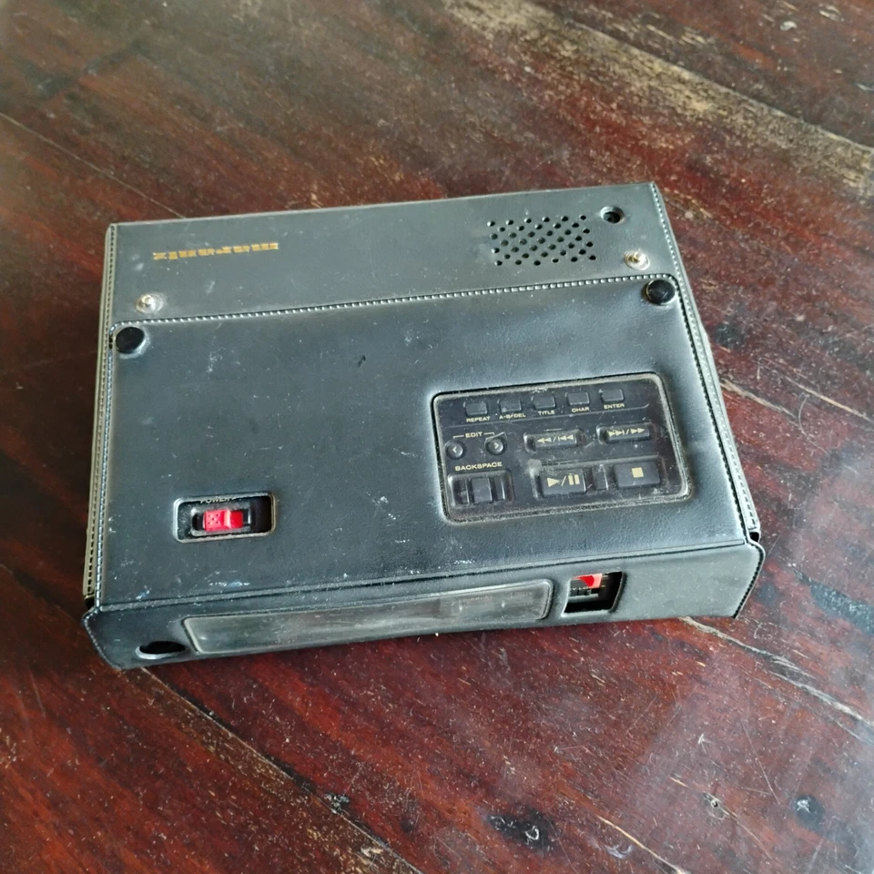 Grabadora y reproductor portátil MiniDisc Marantz pmd-650U Foto 3 de 4