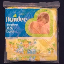 Vintage Dundee Hooded Baby Towel 30" x 36" USA Mervyn's New Old Stock