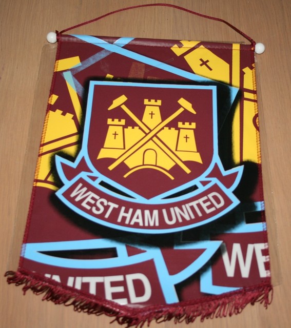 West Ham Large Hanging Pennant Flag 42x28cm Official WHUFC Hammers