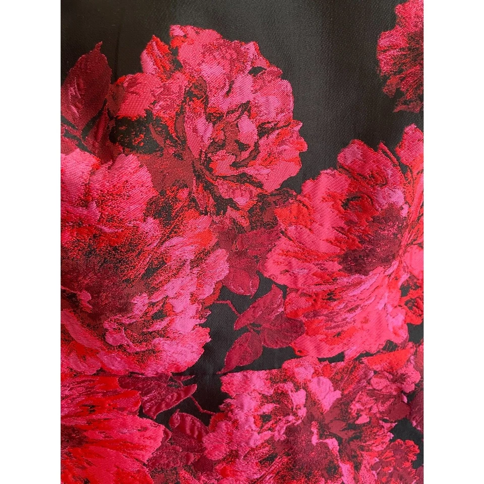 Vestido Anthropologie BHLDN Hope Satinado Negro Rojo Floral Vestido Línea A, Talla 4 Usado en Excelente Condición Foto 3 de 4