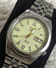 Seiko 5 Automatic Men’s Watch 21 Jewels Yellow Dial Japan Movement 7S26