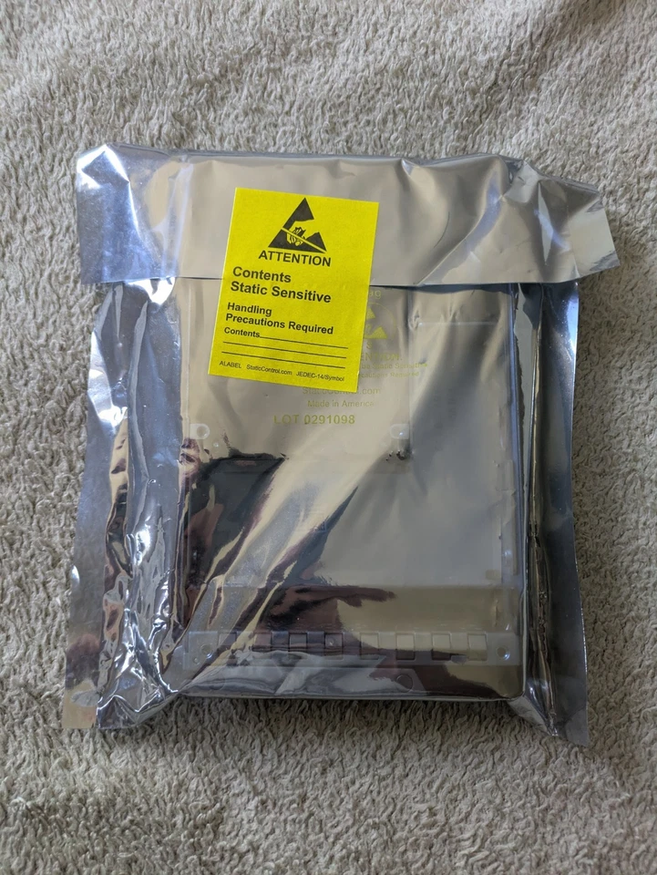 New Dell Sdfbb85dab01 800 GB SSD SAS With 3.5 Caddy - Image 3 of 4