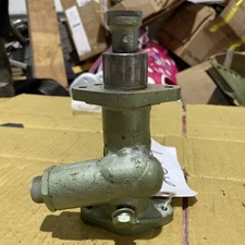 Austin Healey 100-6 3000 BN4-BJ7 Distributor Tach Drive Housing Pedestal A53