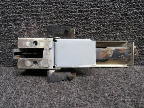 68188-000 Piper PA28, PA32 Cabin Door Latch Assembly
