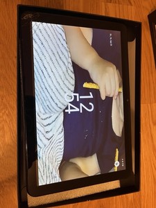 Peaq PET 10181-F464E Tablet Android 64 GB 10,1 Zoll Octa Core Display defekt