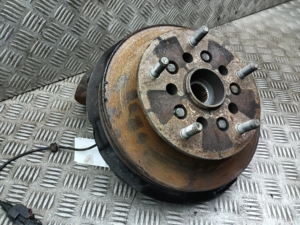 FORD TRANSIT CUSTOM HUB STUB FRONT RIGHT SIDE KK21-3K185-AB MK8 2019 - 2024 - Image 3 of 4