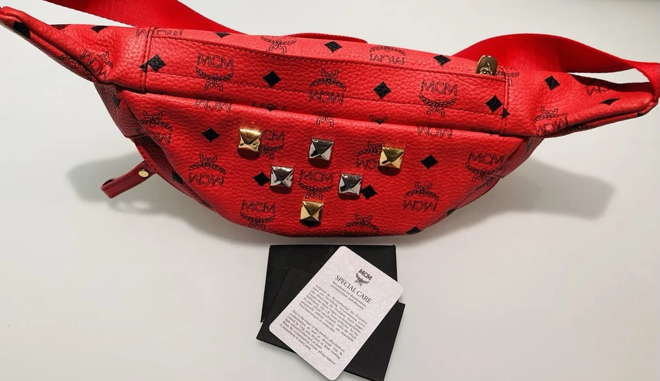 AUTH RARE MCM MÜNCHEN VISETOS STARK STUDDED LRG FANNYPACK BELT BAG RED EXCELLENT - Image 4 of 4