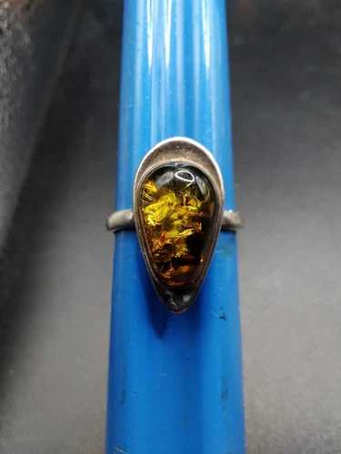Vintage Silver And Green Baltic Amber Ring Faded Mark Approx Size N¹/²