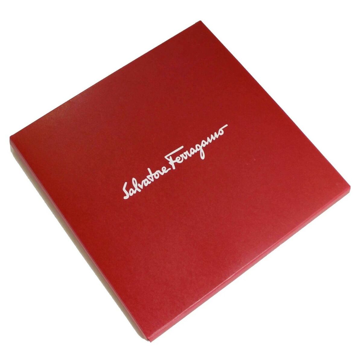 100% New SALVATORE FERRAGAMO Silk 36 100% New SALVATORE FERRAGAMO Silk 36
