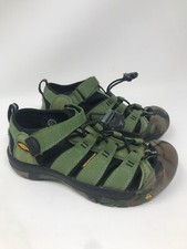 KEEN Sandals Kids Boys Girls Unisex Sandals US Size 2 Green Camo YouthWaterproof