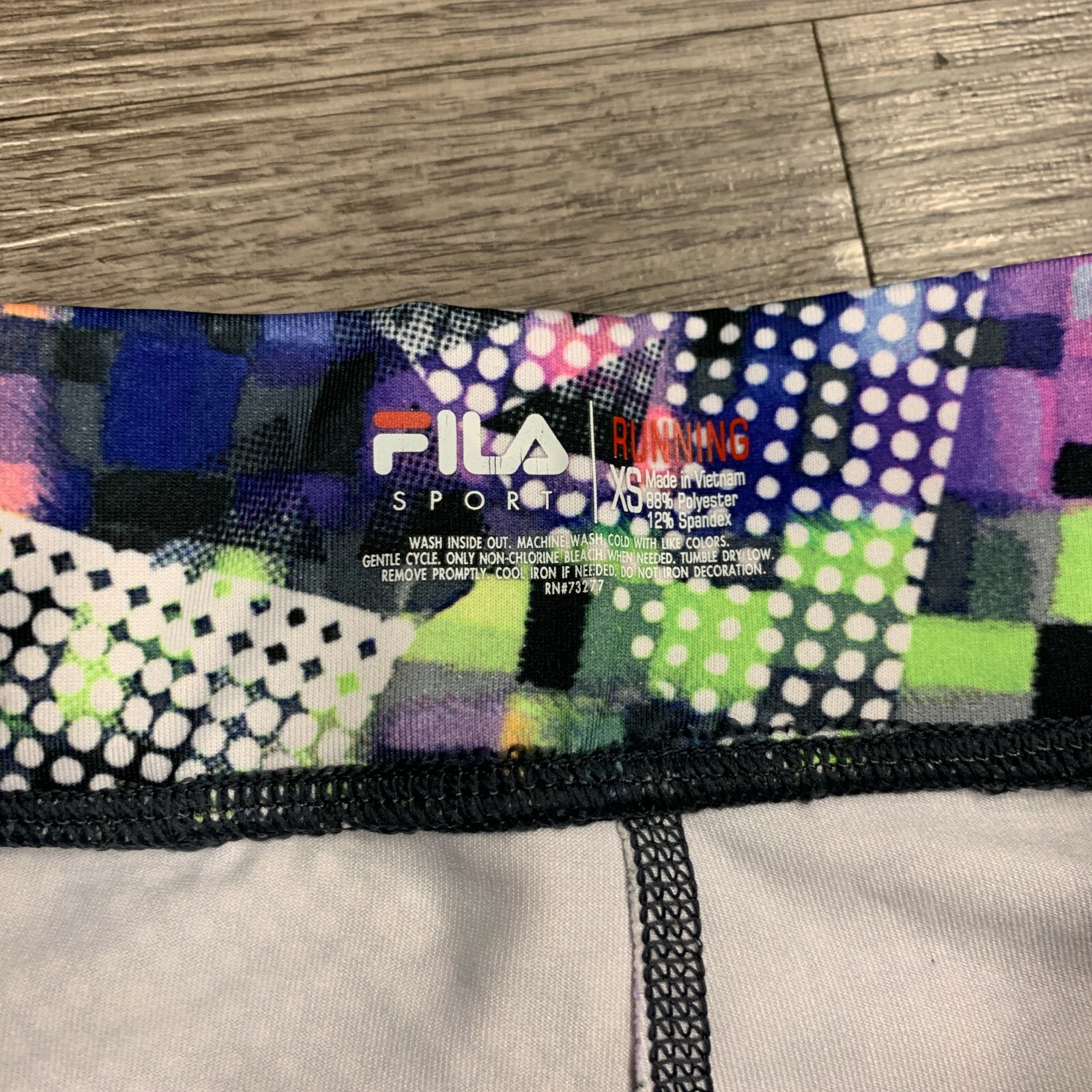 Fila Sport Running Capri Women's Size XS Abstract Stretch Workout Crop Pull On