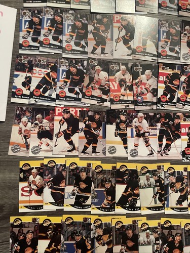 Vancouver Canucks TEAM LOT 100 Cards 1990 & 91 Proset & Platinum Hockey Nhl - Picture 11 of 15