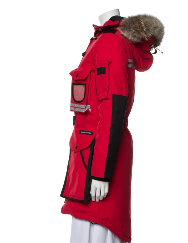 $1550 Canada Goose Liberty Parka Donna Fortune Rosso Nuovo senza etichette XS 2XS