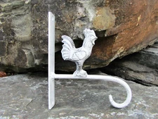 New Small Cast Iron White Rustic Garden PLANT HANGER Hook Rooster 7" x 6"