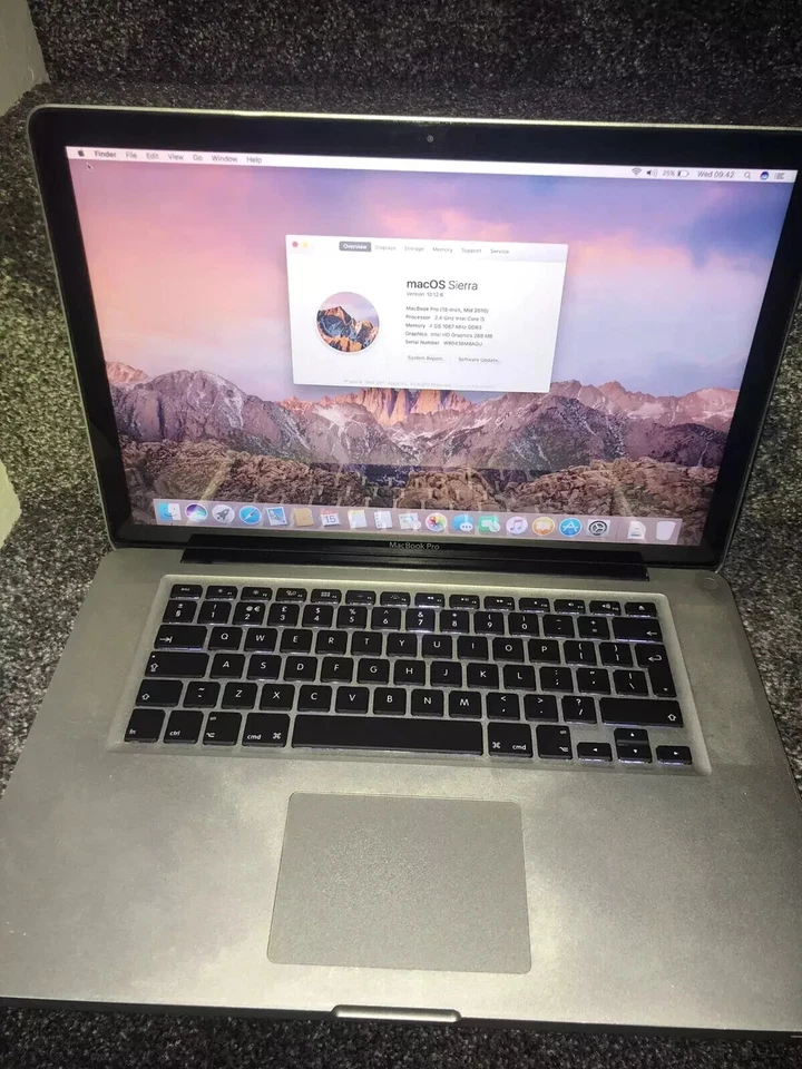 Apple MacBook Pro 15" 2010 · i5 · 4GB · 256GB, photo 1 of 5