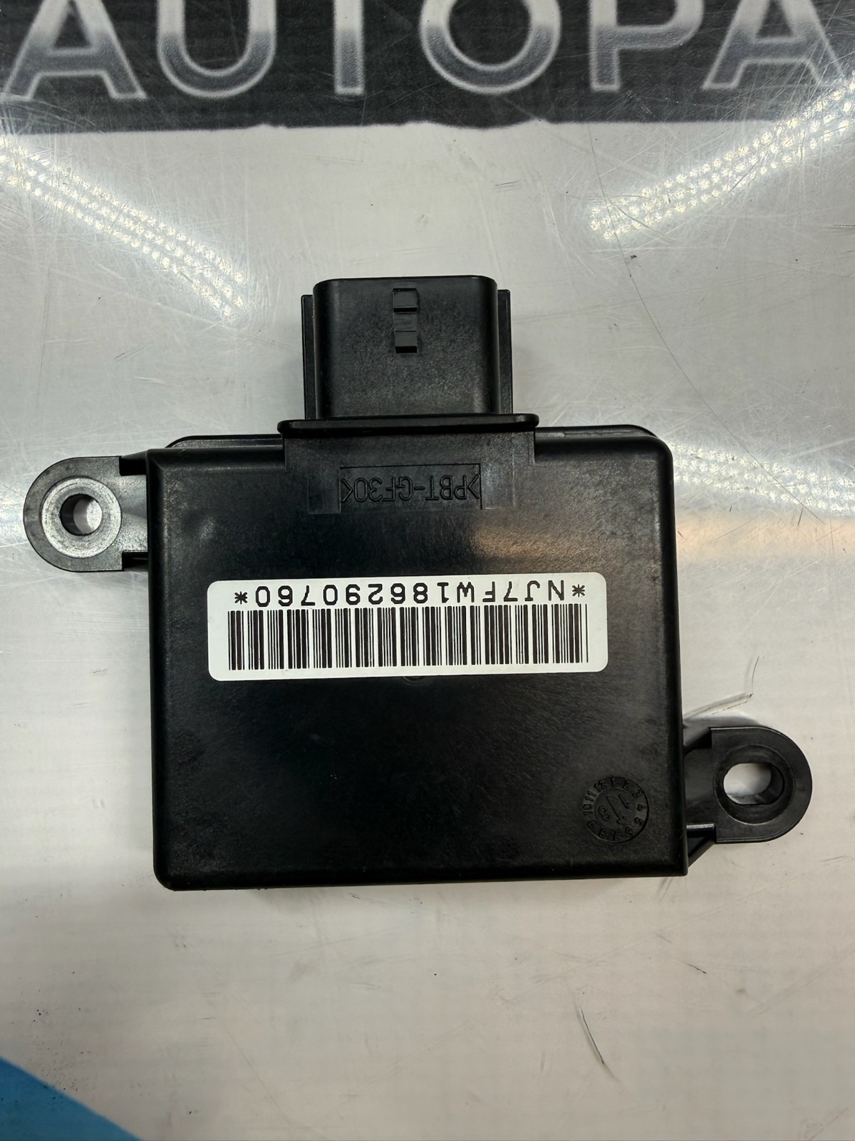 2017-2020 Nissan Rogue SEAT CONTROL MODULE Front RH Under Seat OEM