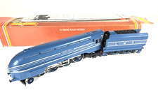 Hornby R834 LMS 4-6-2 Locomotive 'Queen Mary'