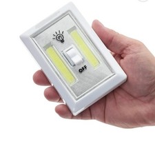 Wireless Switch Light | 200 Lumens, Battery-P...