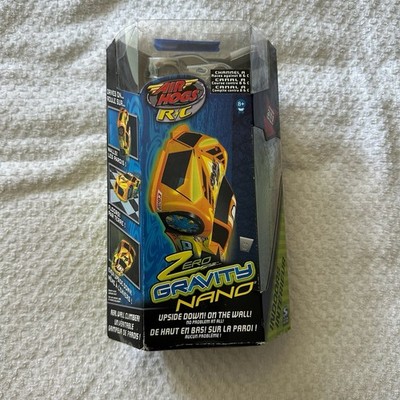 Air Hogs Zero Gravity Nano R/C Remote Electric Racing Car Wall Crawler NEW! NOS