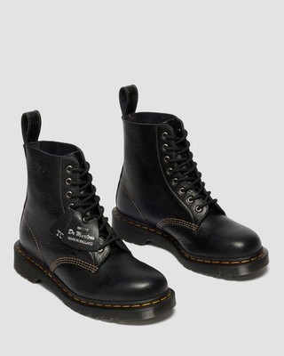 Dr. Martens Mie 1460 Pascal Tokyo 8 Hole Boots Color Black