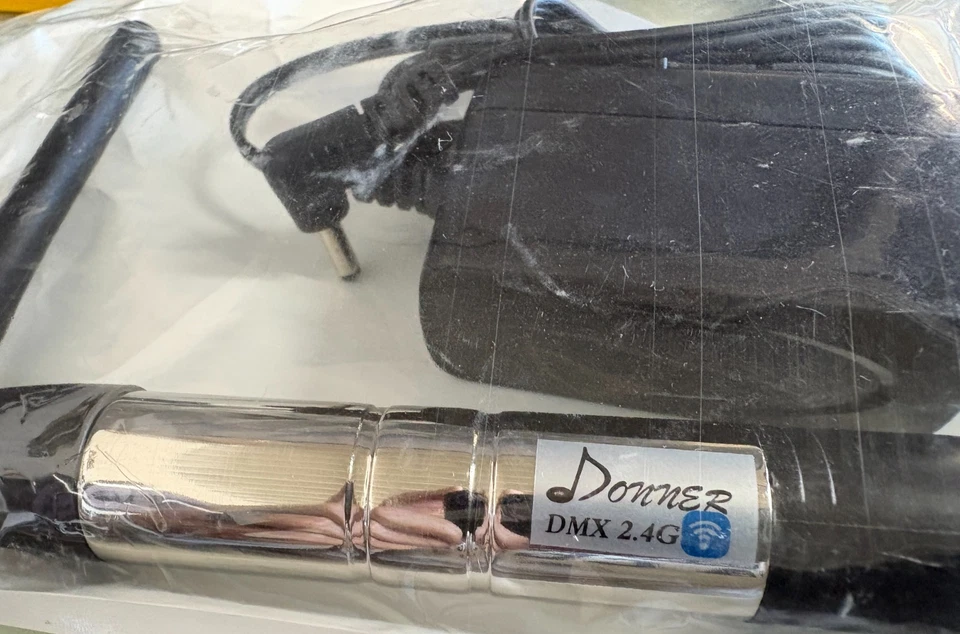 Donner Wireless Controller DJ 2.4G Wireless DMX Transmitter Only - Image 2 of 2