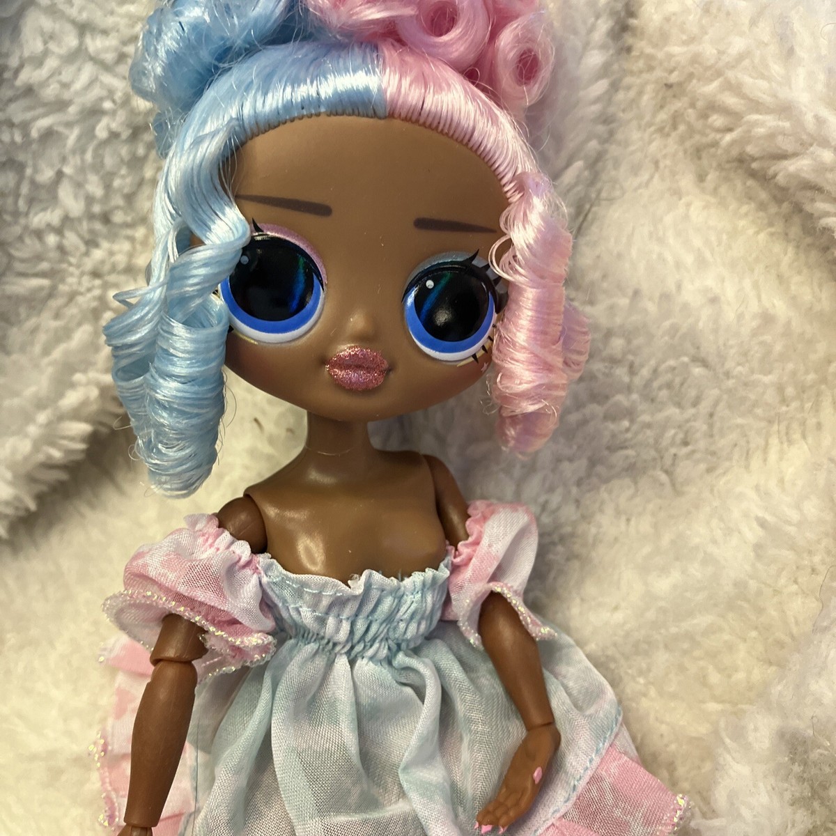 LOL Surprise OMG Doll Sweets Blue Pink Hair 9” Toy Kids With