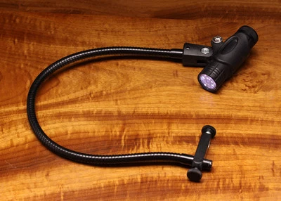 ZEPHR / HARELINE Fly Tying LED Light Zephr batteriebetrieben transportabel Schwanenhals LED LIGHT