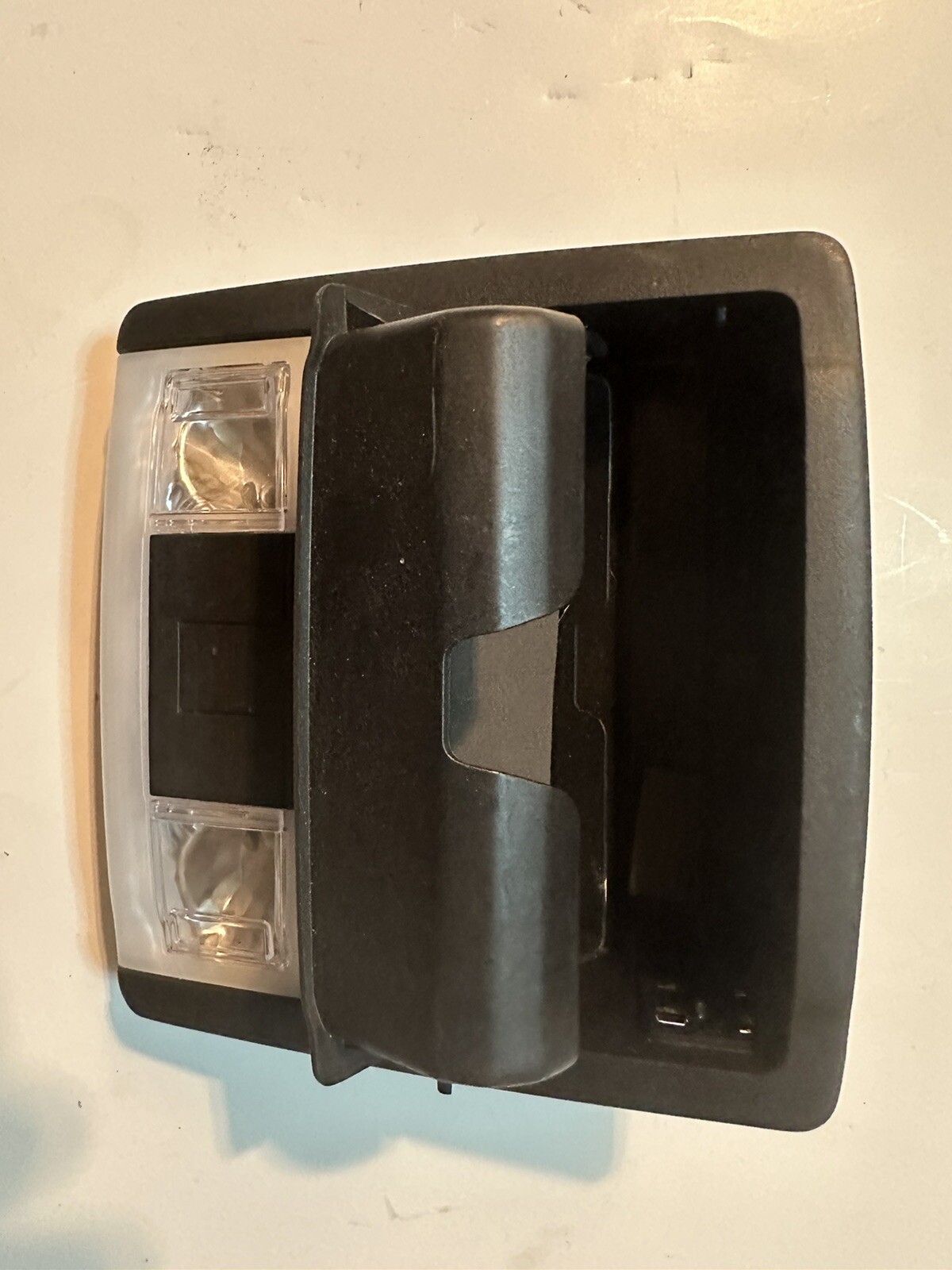 Front Overhead Console Dome Light Ford Explorer AT4378519A58BB 2016