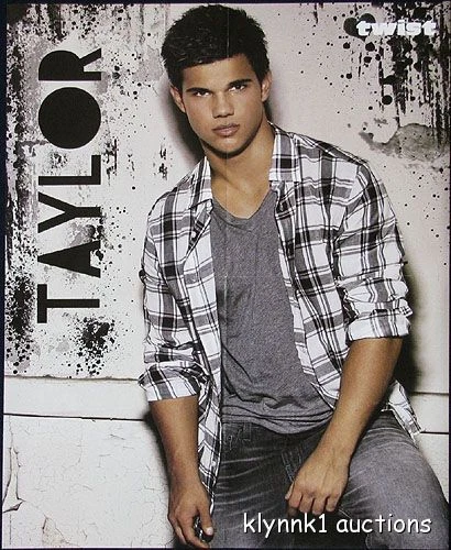 Taylor Lautner POSTER Centerfold 2742A Taylor Swift on back - Picture 1 of 2