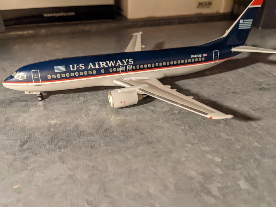 Herpa Wings, US Airways Boeing 737-400, 1:200, N417US, 550185. (11G) - Photo 4/4