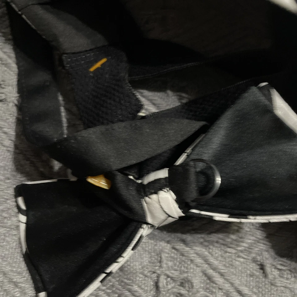 Juego de fajas y pajaritas Mickey Mouse FacesTuxedo Foto 3 de 4