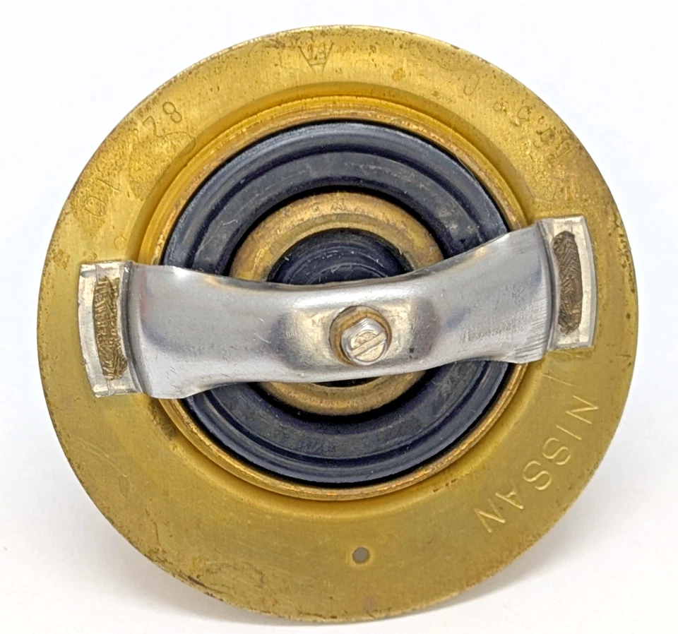 Genuine Nissan 720 Truck 21200-T8300 Thermostat 1982-1985 NOS Open Box - Image 4 of 4