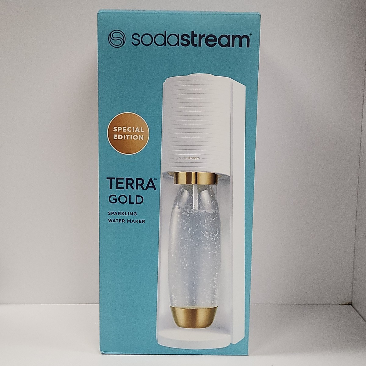 新品未使用　sodastream TERRA Amazon.com: SodaStream Terra Sparkling Water Maker (Misty