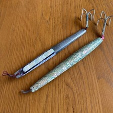 Metal jig with treble hook 20-25cm