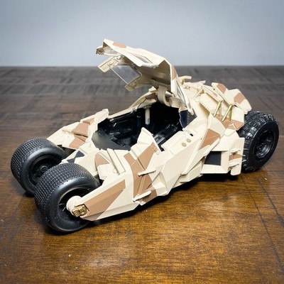 JADA 2008 THE DARK KNIGHT BATMAN BATMOBILE TUMBLER  DIECAST CAMOUFLAGE