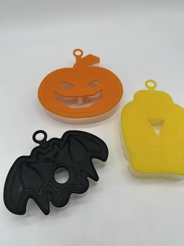 KitchenCraft 3D Niños Cortador de Galletas/Galletas Murciélago Calabaza Monstruo Tema Halloween Foto 3 de 4