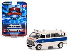 Greenlight 67040A 1/64 1969 Ford Econoline Ambulance Beige with Blue