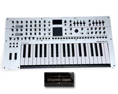 Roland GAIA 2 Synthesizer Nearly New w/ Original Box AC Adapter from japan