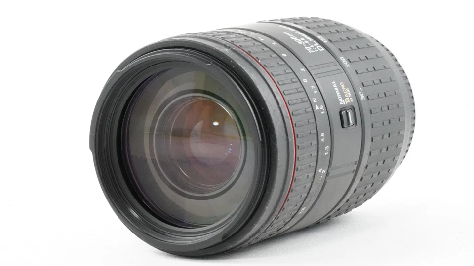 Super téléobjectif macro Sigma 70-300 mm f/4-5,6 DL pour Nikon du JAPON #866 - Photo 1/4