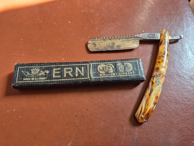 Ancien coupe choux ERN avec son étui - Photo 1/4