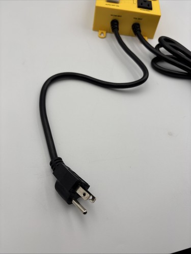 iVac Switch Box Model SB-NA/AUTO OFF/ON/120VAC/12A/60Hz - Picture 7 of 8