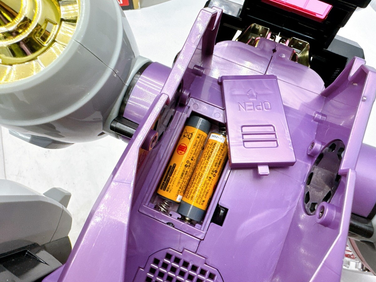 Tokusou Robo Janperson JP Metal Heroes DX Life-Size R-Zico Vintage