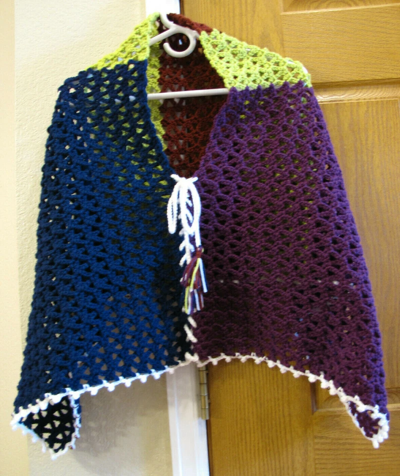Hecho a mano Mujeres Crochet Acogedor Poncho Cuentas Tejido Envoltura Hombro Mantón Borla Bufanda Foto 2 de 4