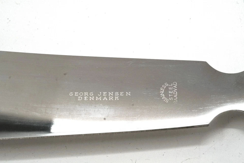 Cuchillo grande para pasteles Georg Jensen con mango de plata esterlina de bellota con hoja de acero inoxidable Foto 3 de 3